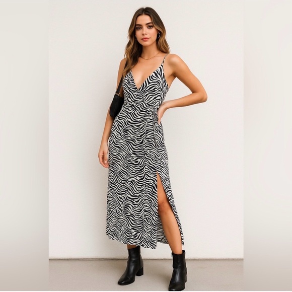 H&M Zebra Print Maxi Dress Side Slit Spaghetti Strap Size 4 Summer Grunge - Picture 7 of 8